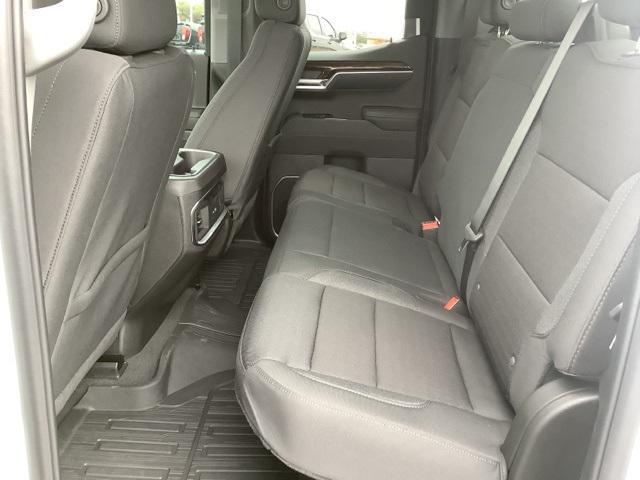 Photo of 2025 Summit White GMC Sierra 1500