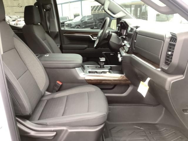 Photo of 2025 Summit White GMC Sierra 1500