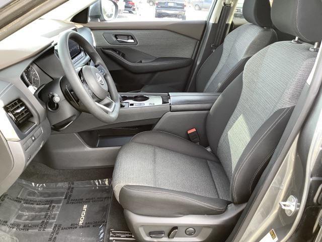 Photo of 2023 Gun Metallic Nissan Rogue