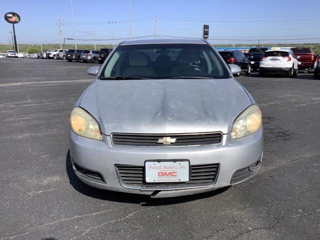 Photo of 2011 Silver Ice Metallic Chevrolet Impala