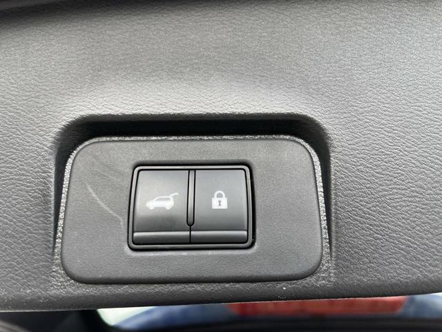 Photo of 2023 Caspian Blue Nissan Rogue