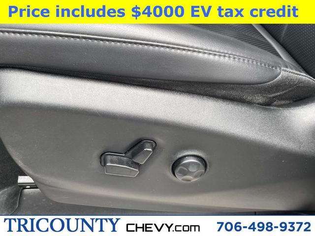 Photo of 2023 Granite Crystal Clearcoat Metallic Chrysler Pacifica Hybrid
