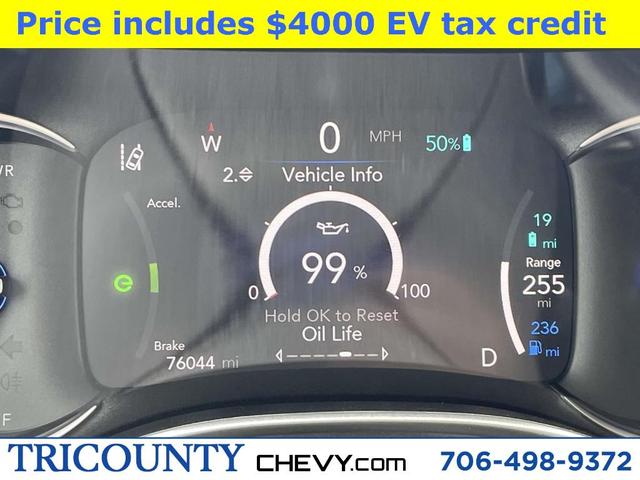 Photo of 2023 Granite Crystal Clearcoat Metallic Chrysler Pacifica Hybrid