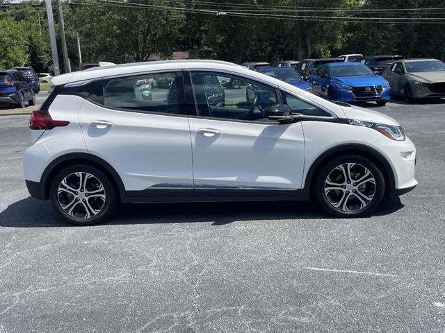 Photo of 2017 Summit White Chevrolet Bolt EV