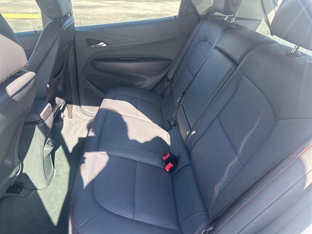 Photo of 2017 Summit White Chevrolet Bolt EV