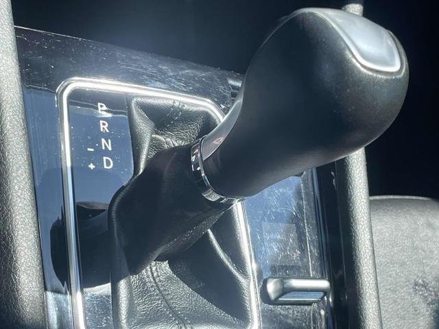 Photo of 2023 Redline Pearlcoat Jeep Compass