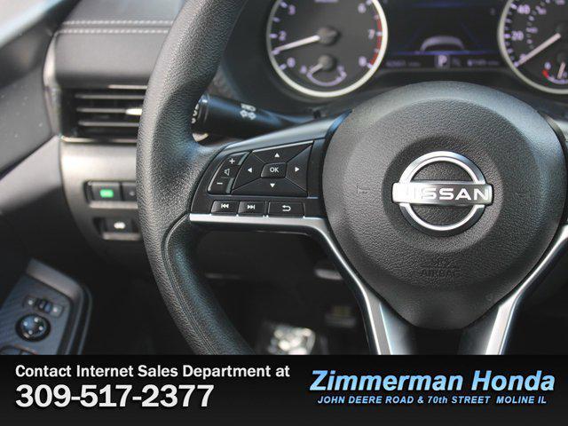 Photo of 2024 Gun Metallic Nissan Sentra