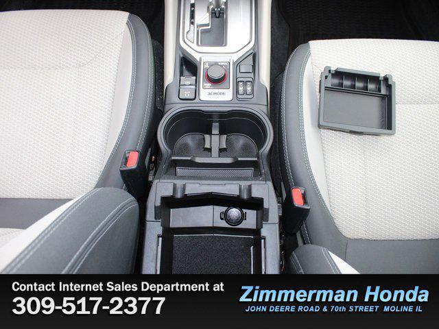 Photo of 2020 Crystal White Pearl Subaru Forester
