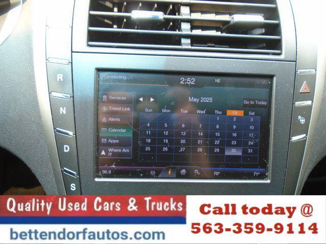 Photo of 2013 Smoked Quartz Metallic Tinted Clearcoat Lincoln MKZ