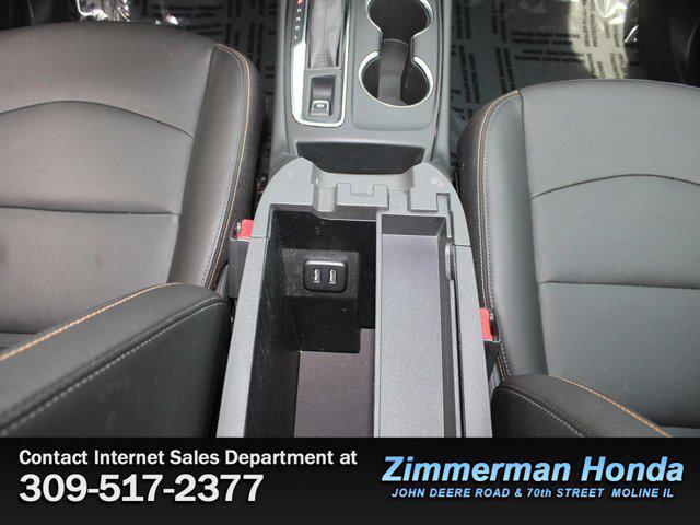 Photo of 2020 Mosaic Black Metallic Chevrolet Equinox