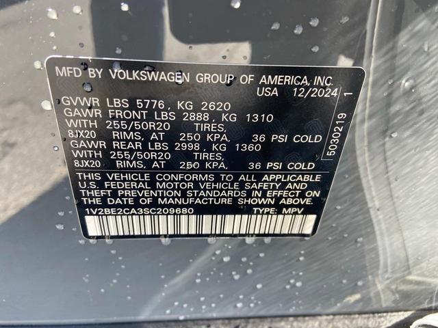 Photo of 2025 Pure Gray Volkswagen Atlas Cross Sport