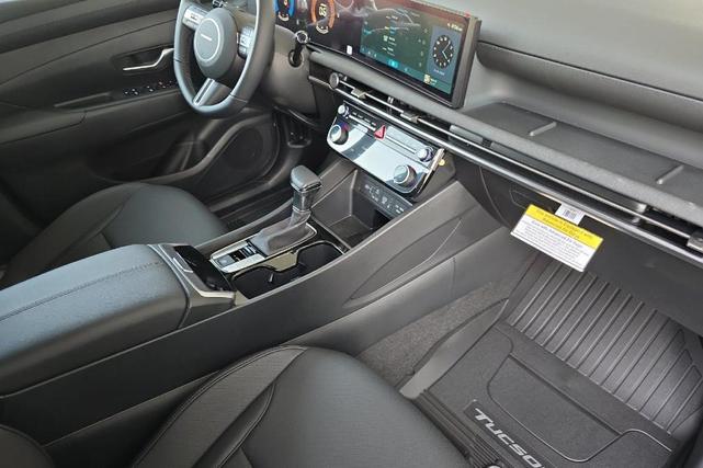 Photo of 2025 Atlantic Blue Hyundai TUCSON