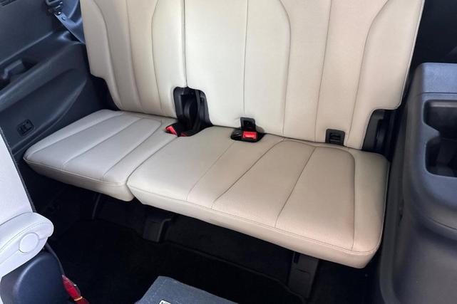 Photo of 2023 Burgundy Hyundai PALISADE