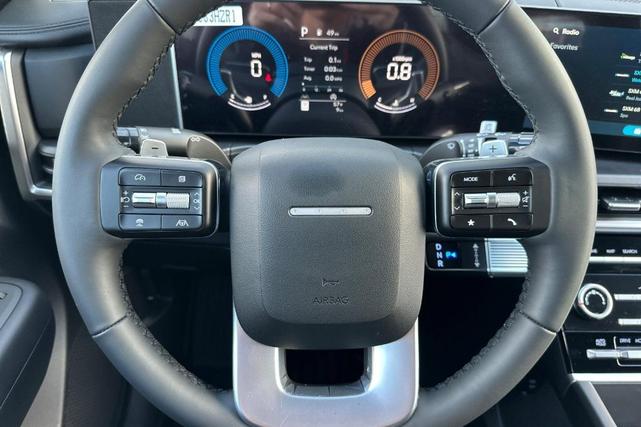 Photo of 2025 White Hyundai SANTA FE