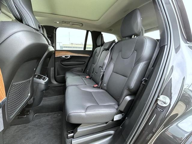 Photo of 2024 Gray Volvo XC90