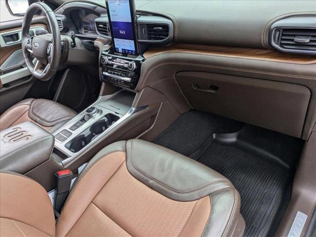 Photo of 2021 Stone Gray Metallic Ford Explorer