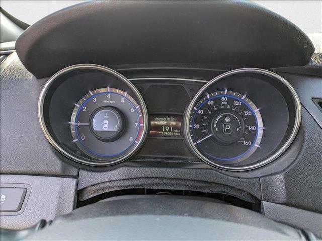 Photo of 2014 Radiant Silver Metallic Hyundai SONATA
