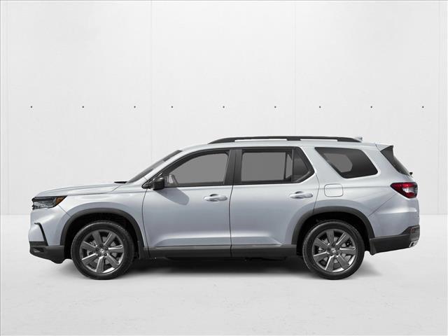 Photo of 2025 Lunar Silver Metallic Honda Pilot