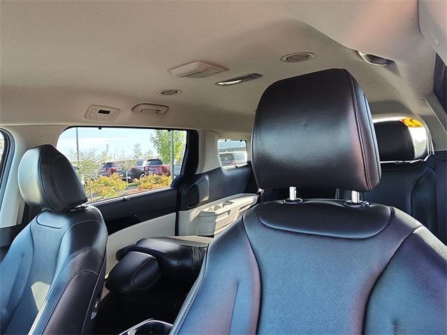 Photo of 2022 Astra Blue Kia Carnival