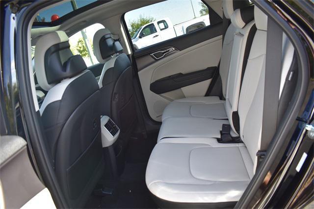 Photo of 2026 Ebony Black Kia Sportage