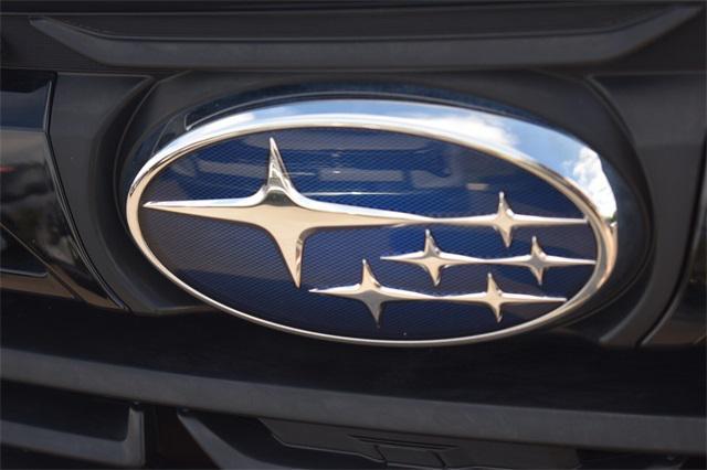 Photo of 2023 Ice Silver Metallic Subaru Forester