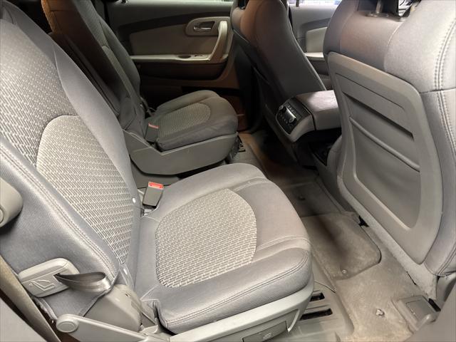 Photo of 2012 Silver Chevrolet Traverse