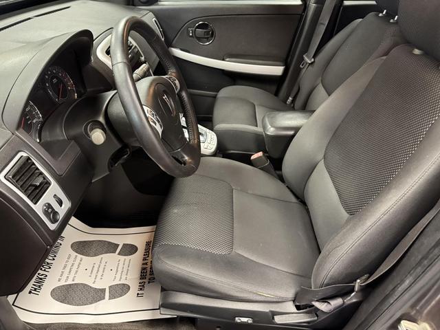 Photo of 2008 Gray Pontiac Torrent