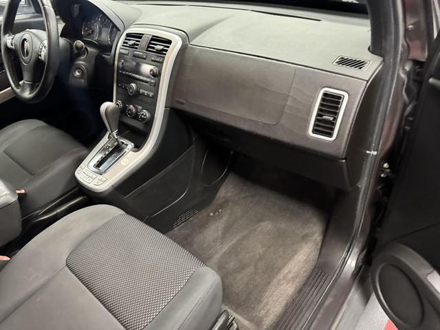 Photo of 2008 Gray Pontiac Torrent
