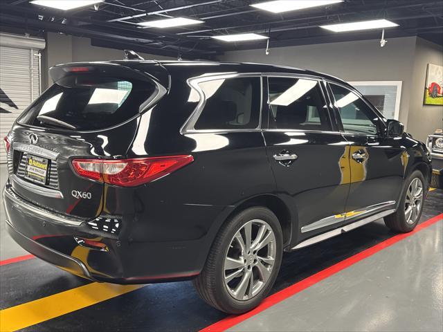 Photo of 2014 Black INFINITI QX60