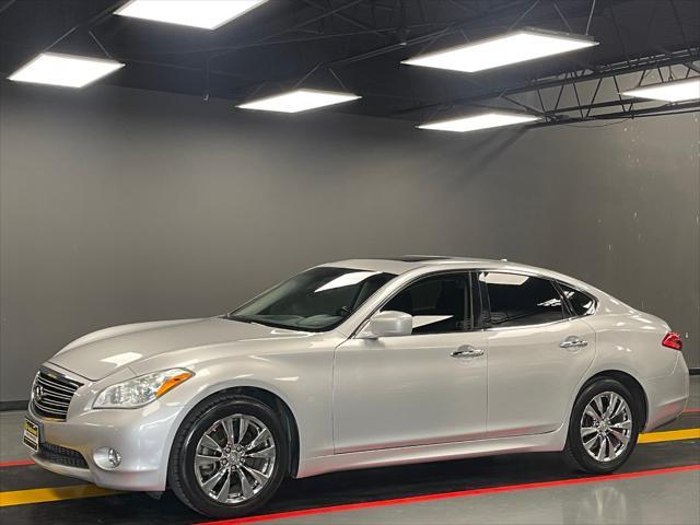 2012 Infiniti M37