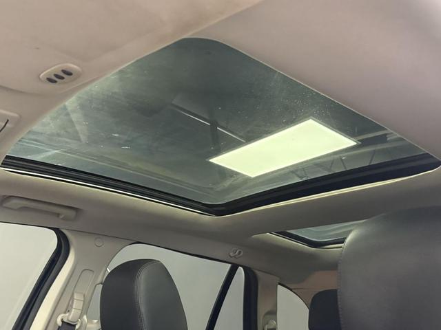 Photo of 2012 Black Ford Edge