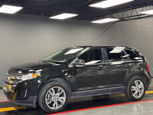 Photo of 2012 Black Ford Edge