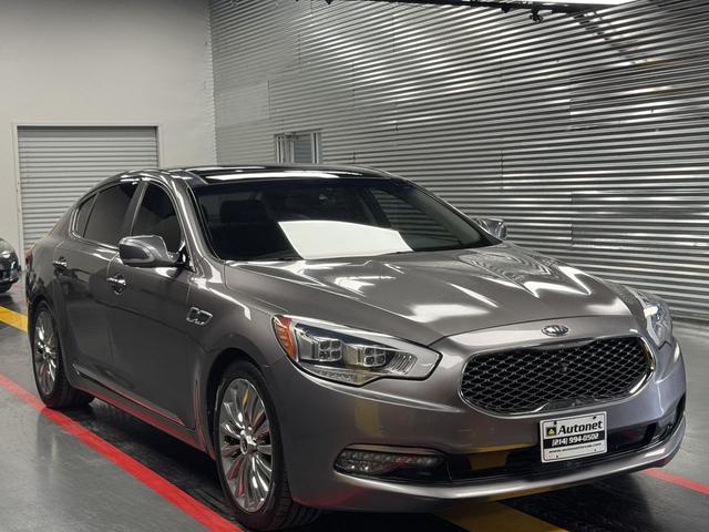 Photo of 2015 Silver Kia K900