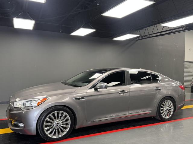 Photo of 2015 Silver Kia K900