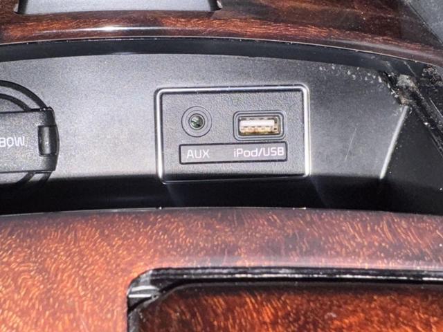 Photo of 2015 Silver Kia K900