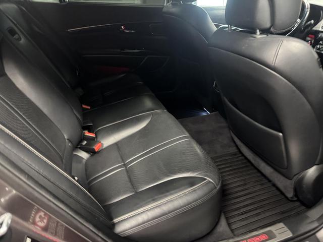 Photo of 2015 Silver Kia K900