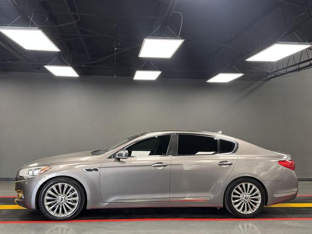 Photo of 2015 Silver Kia K900