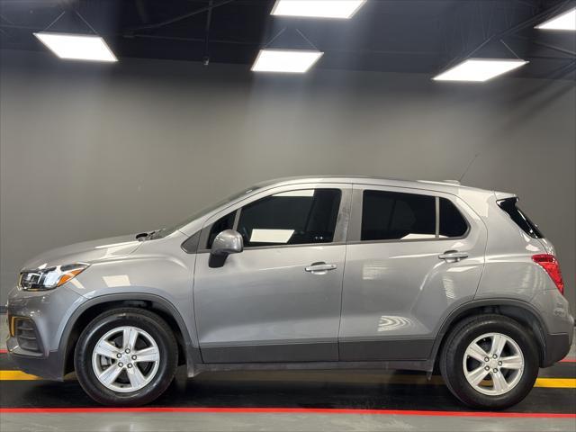 Photo of 2020 Gray Chevrolet Trax