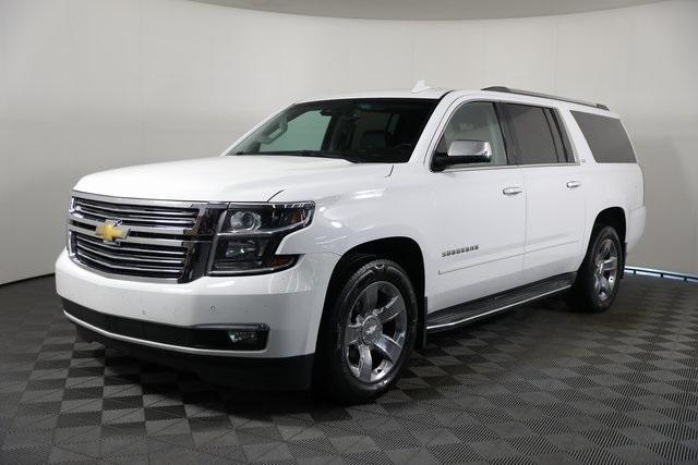 Photo of 2015 Summit White Chevrolet Suburban