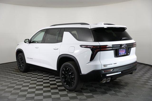 Photo of 2026 White Chevrolet Traverse