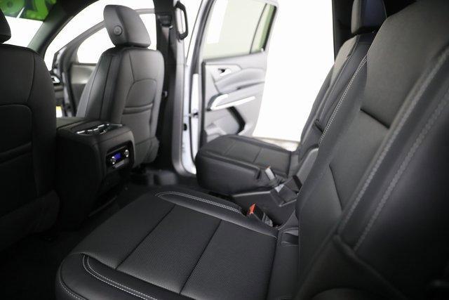 Photo of 2026 White Chevrolet Traverse