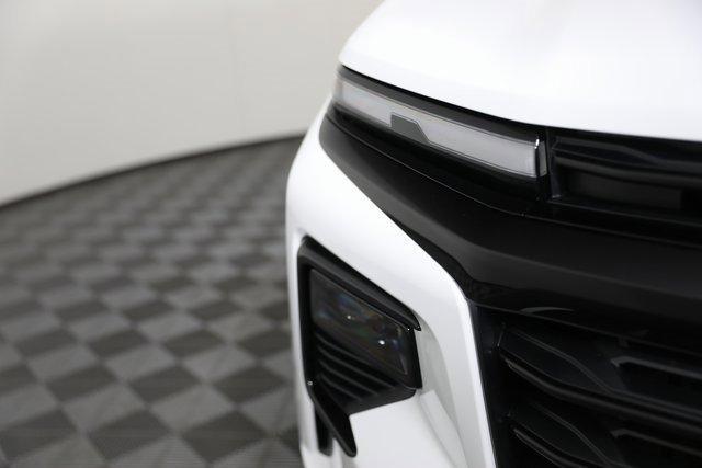 Photo of 2026 White Chevrolet Traverse