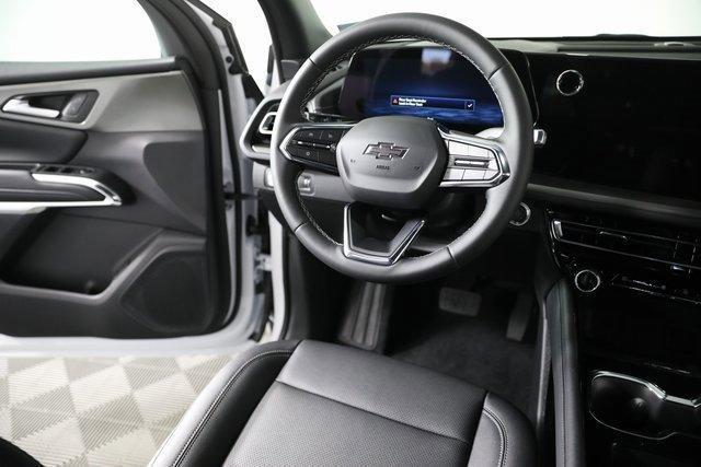 Photo of 2026 White Chevrolet Traverse