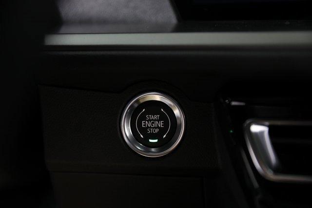 Photo of 2026 White Chevrolet Traverse