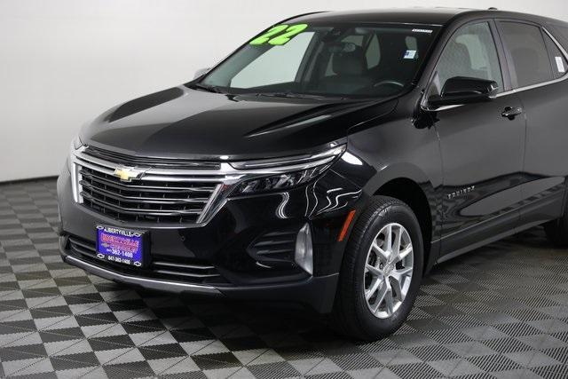 Photo of 2022 Mosaic Black Metallic Chevrolet Equinox