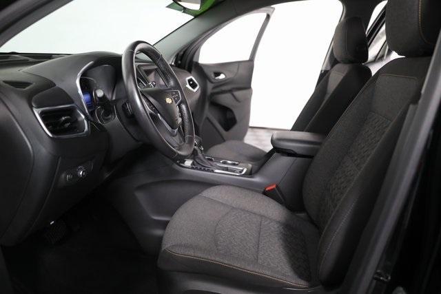 Photo of 2022 Mosaic Black Metallic Chevrolet Equinox
