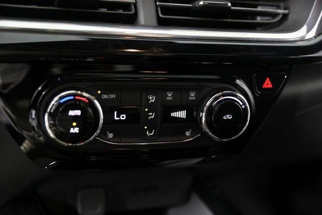 Photo of 2024 Summit White Chevrolet Trax