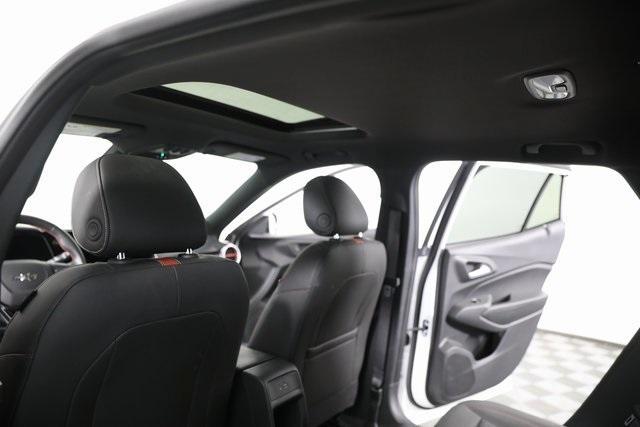Photo of 2024 Summit White Chevrolet Trax