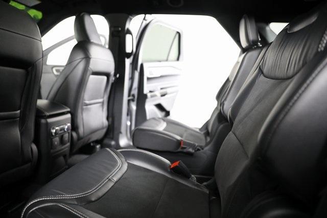 Photo of 2022 Iconic Silver Metallic Ford Explorer