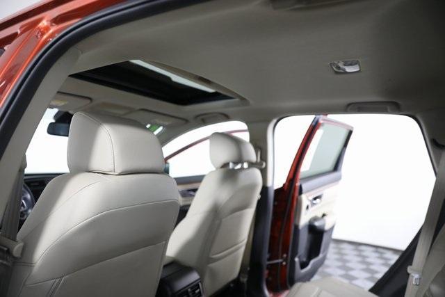 Photo of 2018 Basque Red Pearl II Honda CR-V